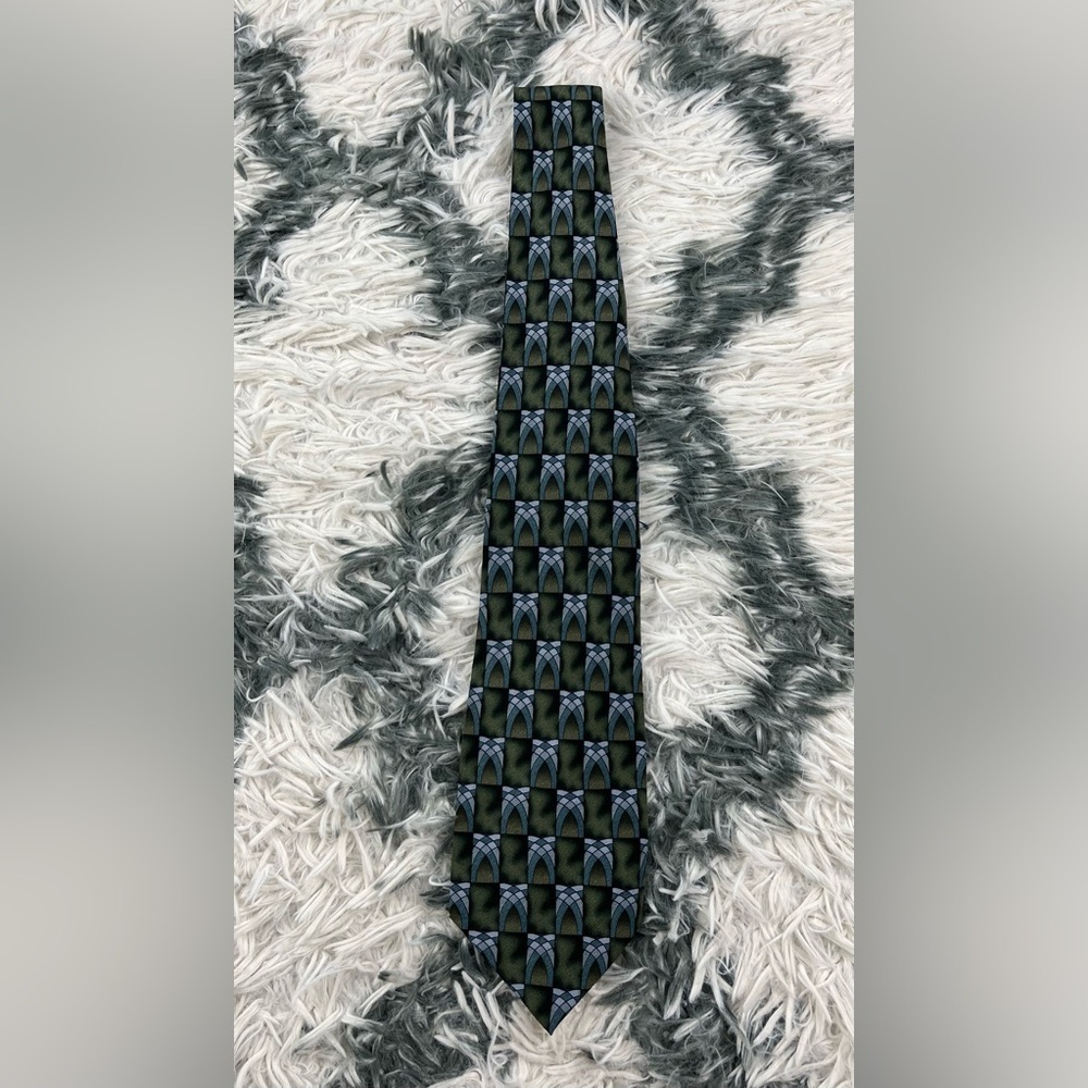 Grateful Dead Men's Neck Tie Hundred Year Hall II Tenth Set Abstract Multi-Color